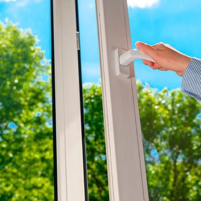 Dalumini-ventana-abatible (1)